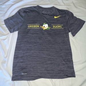 Women’s Nike Dark Gray Oregon T Shirt Size Medium.